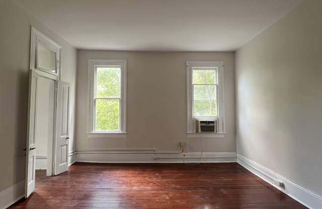 1909 Napoleon Ave Unit 1