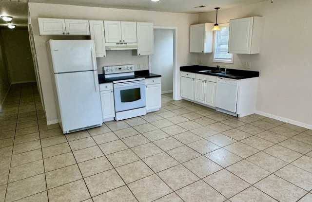 2919 Lee Court unit: B