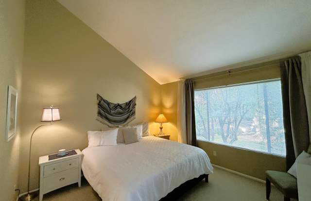 10055 E MOUNTAINVIEW LAKE Drive unit: 2059