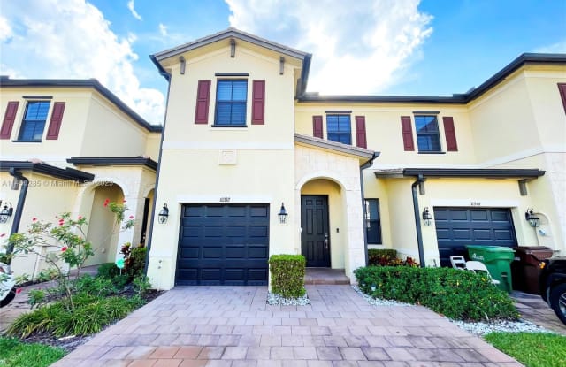 10332 W 33rd Ct - 10332 West 33rd Court, Hialeah, FL 33018