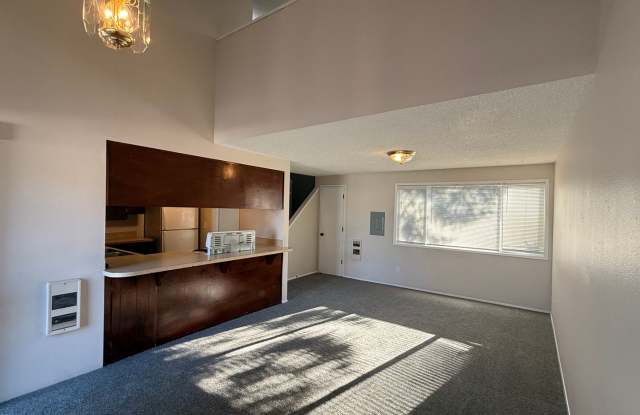 Photo of Spacious 1 Bedroom Duplex, Great Location, W/D In Unit, Bright Living Space!!