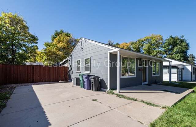 2245 South King Street