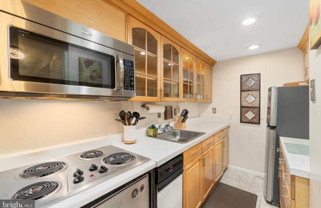 Photo of 2145 CALIFORNIA Street NW unit: 102