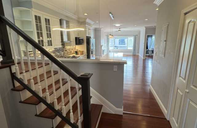 Photo of 1334 Anza St