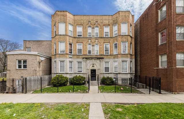 819-21 S Independence Blvd