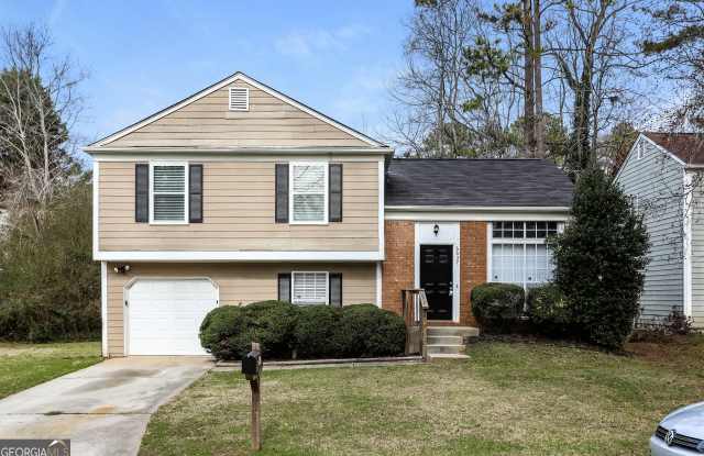 6637 Eastbriar Drive