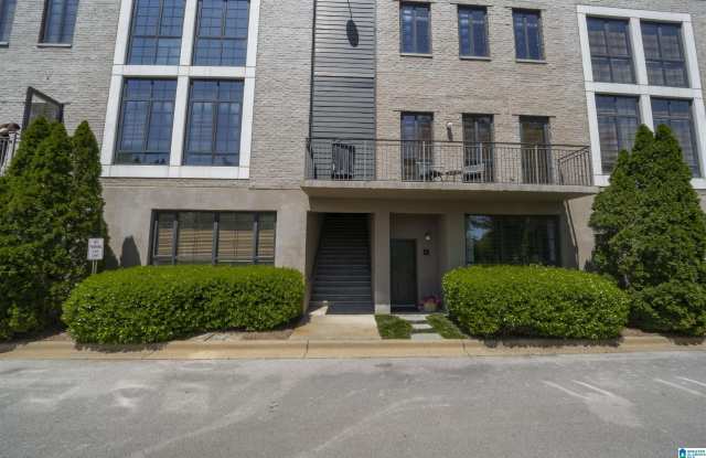 1884 RED MOUNTAIN LANE