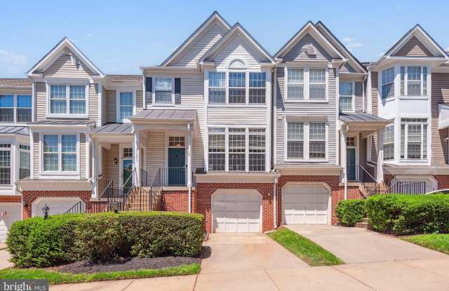 Photo of 47623 WEATHERBURN Terrace