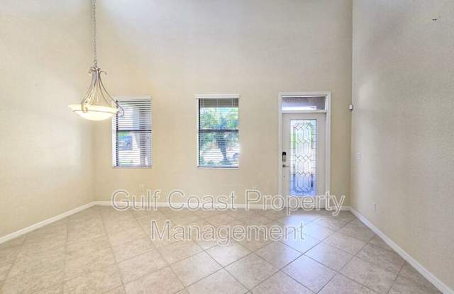 6467 Willowshire Way