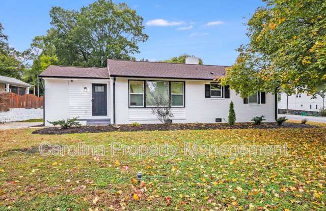 Photo of 2301 Shamrock Dr