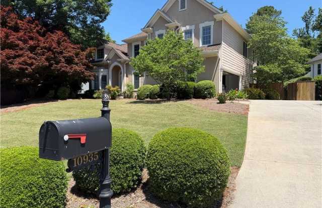 10935 Pennbrooke Crossing