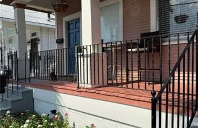 3109 IBERVILLE Street