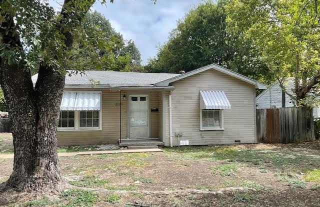 Photo of 2005 N. 39th A St.