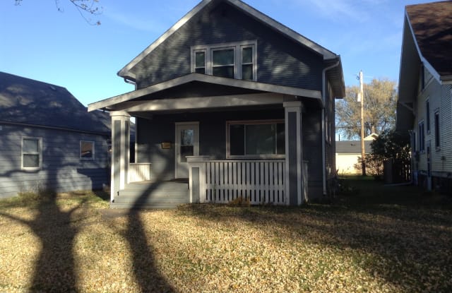 1914 Lackawanna Ave - 1914 Lackawanna Avenue, Superior, WI 54880