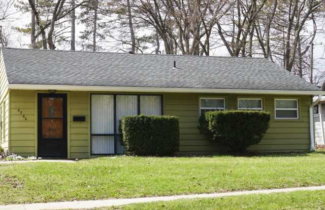 2364 Pinecrest Avenue