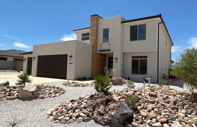 3080 S Maplecrest Dr - 3080 South Maplecrest Drive, St. George, UT 84790