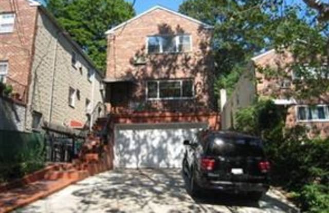 5462 Valles Avenue - 5462 Valles Avenue, Bronx, NY 10471