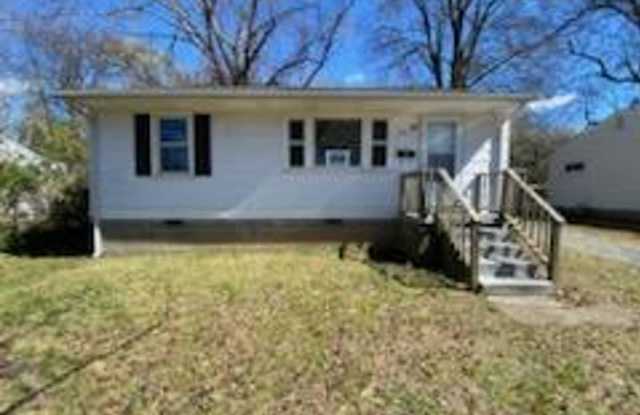 1505 Plymouth Street - 1505 Plymouth Street, Greensboro, NC 27406