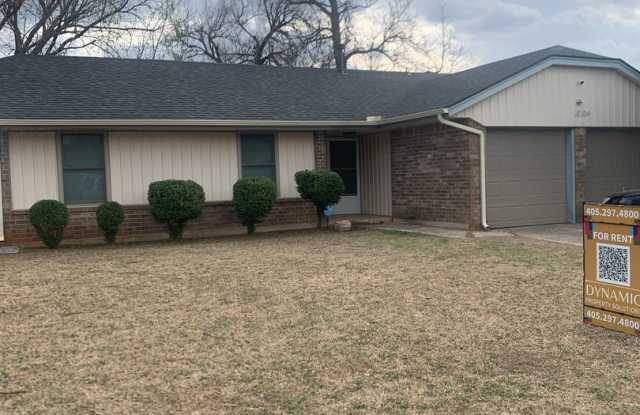 Renovated 3 Bedroom/ 1.5 Bath in Great Neighborhood