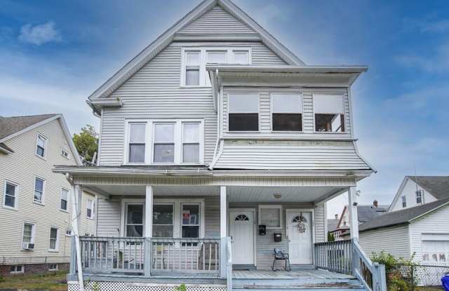 140-142 Johnson Street - 140 Johnson