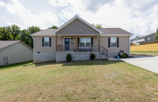 204 Northstone Dr - 204 Northstone Drive, Columbia, TN 38401