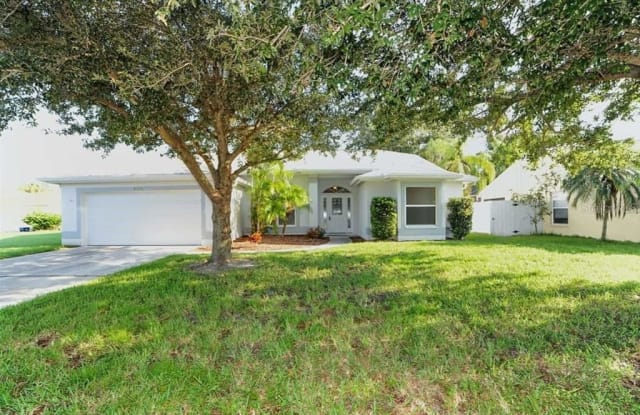 4526 WINDSOR COURT E - 4526 Windsor Court East, Manatee County, FL 34203