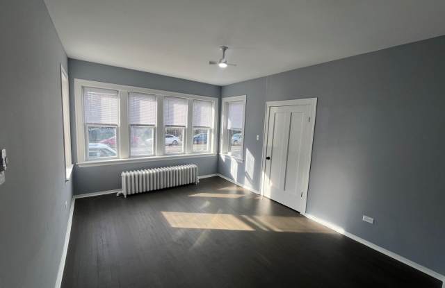 5115 S California Avenue