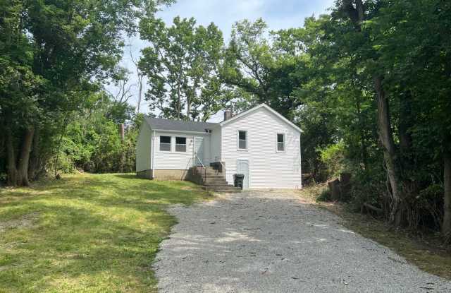 3 bedrooms 1 bathroom house for rent