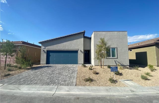 7560 Blue Lotus Avenue - 7560 Airview Court, Spring Valley, NV 89113