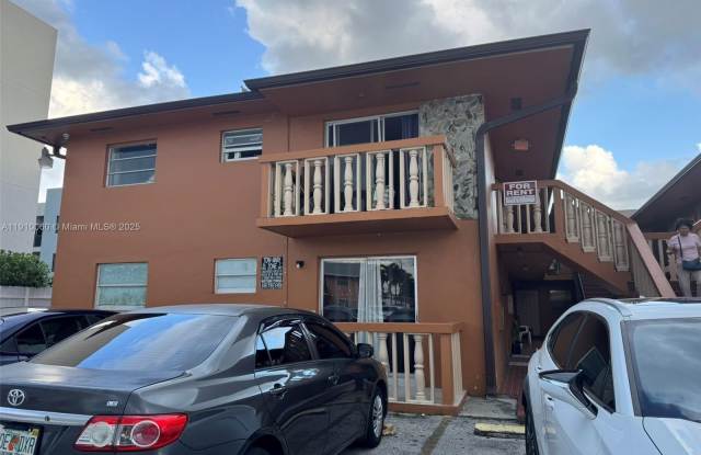 Photo of 50 W 23rd St