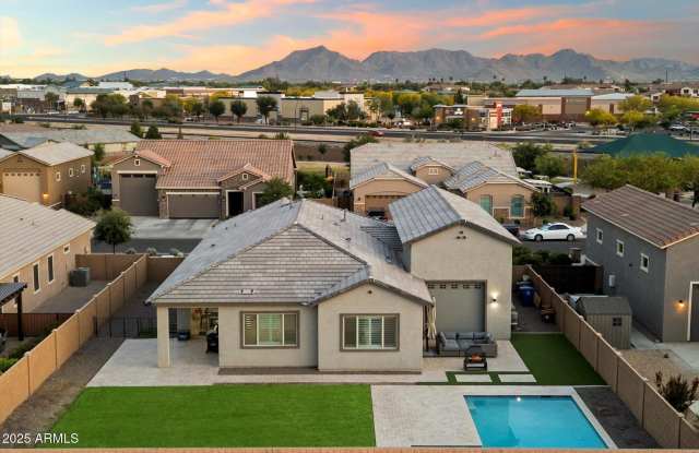 Photo of 20954 E Camacho Road