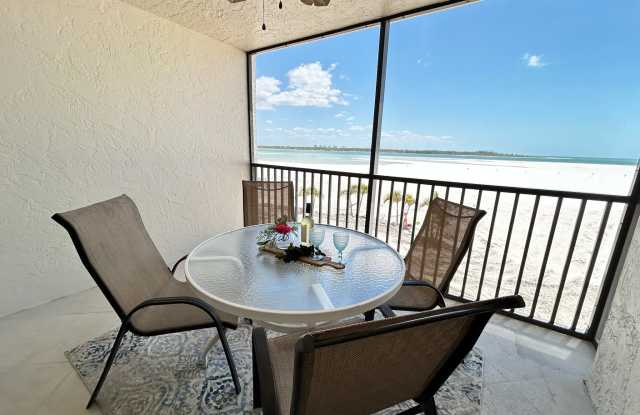 8350 Estero Boulevard