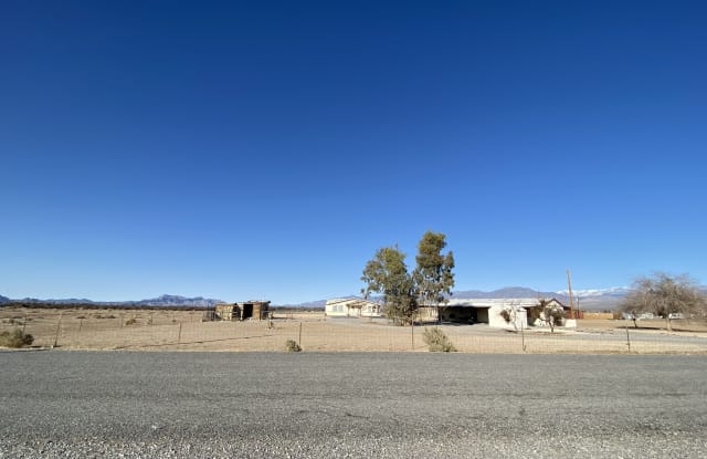 780 East Pratt Street - 780 East Pratt Street, Pahrump, NV 89048