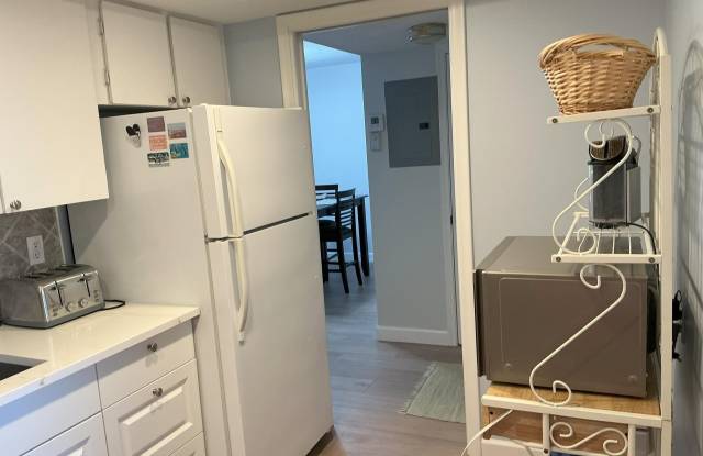 5520 Tamberlane 208 Circle