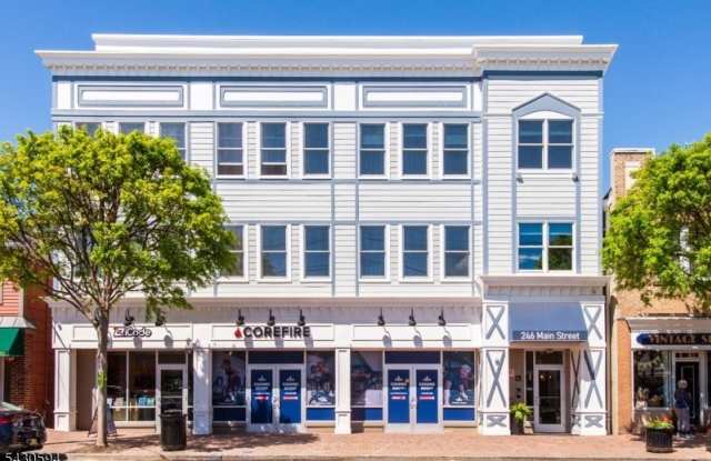 246 Main St