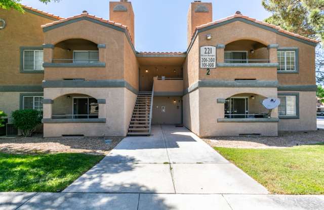 First Floor Condo In Meadows Community photos photos