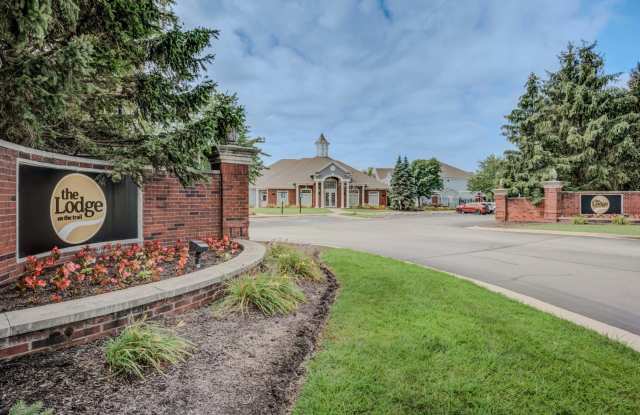 Student Housing - Lodge on the Trail
