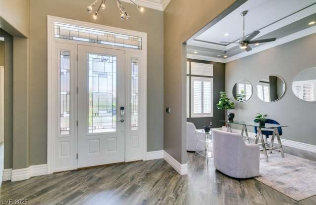 394 Highland Hills Court