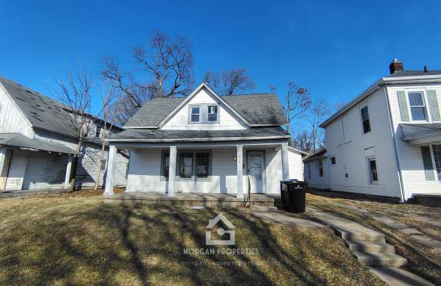 Photo of 926 W 9TH ST