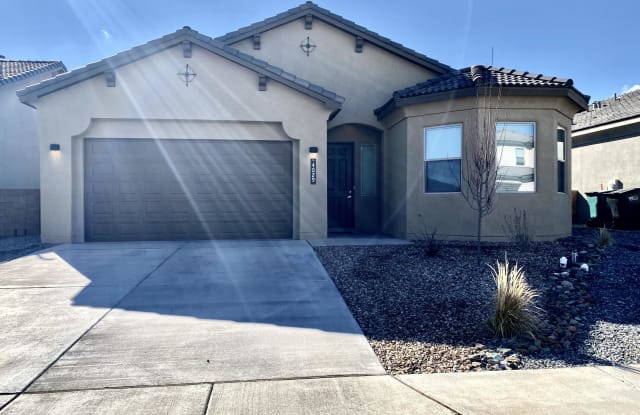 4029 Mountain Trail Loop NE - 4029 Mountain Trail Loop Northeast, Rio Rancho, NM 87144