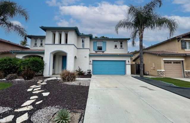 4 bedroom 2.5 bathroom 2 story Murrieta Home for LEASE! photos photos