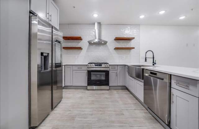 260 PALISADE AVE