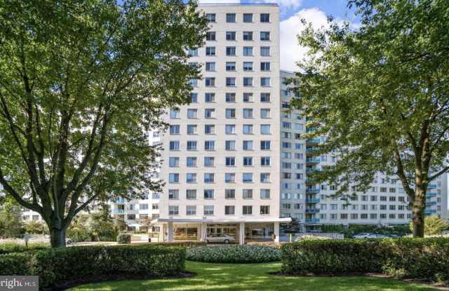 Photo of 10500 ROCKVILLE PIKE unit: 406