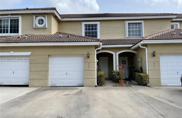 321 SW 120th Ave - 321 Southwest 120th Avenue, Pembroke Pines, FL 33025