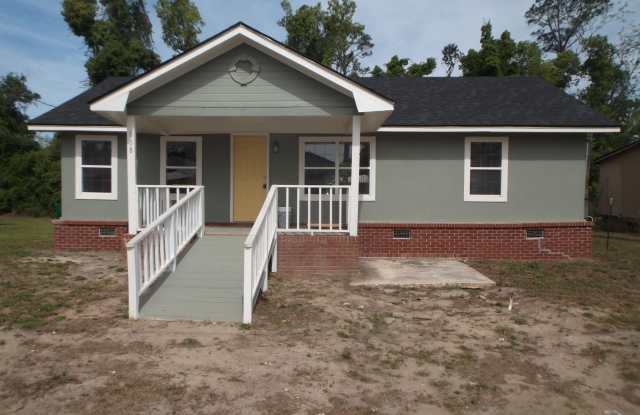808 Penny Place
