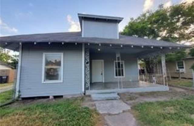 1107 14th Street