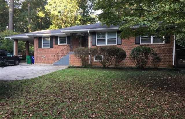 1489 N Amanda Circle NE - 1489 North Amanda Circle Northeast, North Druid Hills, GA 30329