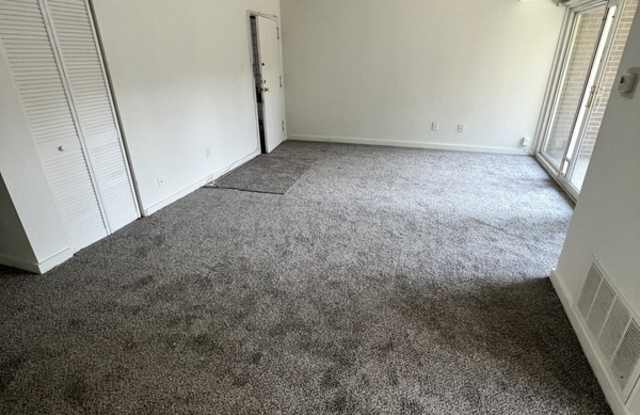 Photo of 5212 Castlewood rd