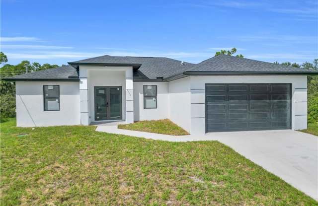 Photo of 2711 51st Street W