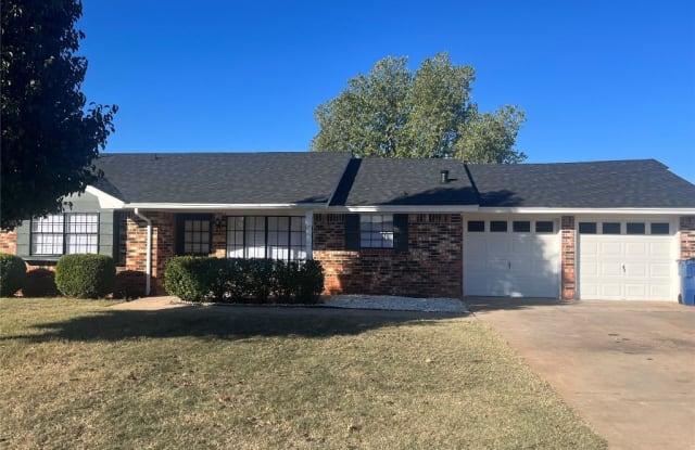 715 S Pleasant View Drive - 715 South Pleasant View Drive, Mustang, OK 73064